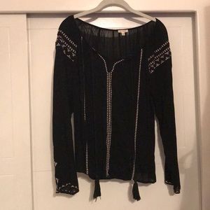 En Creme Boho Tassel Blouse